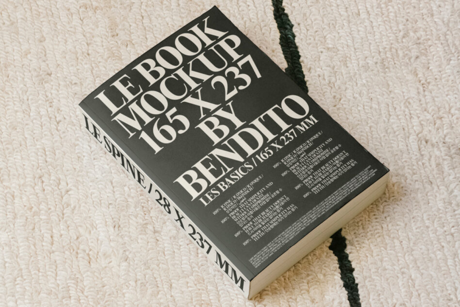 Dark charcoal book cover with white serif text reading LE BOOK MOCKUP 165 X 237 BY BENDITO