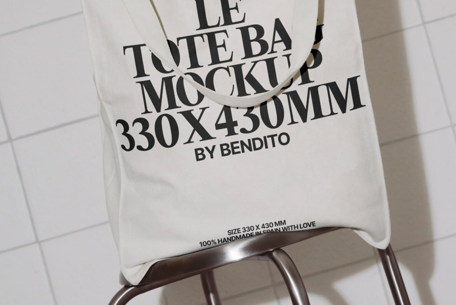 Tote bag mockup showcasing minimalist design. Dimensions 330x430mm perfect for branding and digital design projects. Ideal for designers seeking inspiration.