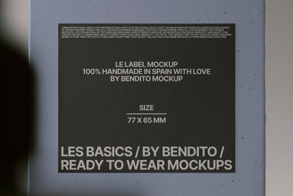 Dark label mockup with Les Basics branding, Bendito mockup text, ready to wear mockups