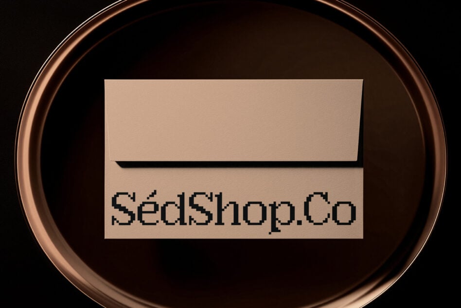 Copper bowl mockup with tan box displaying pixelated SédShop.Co text