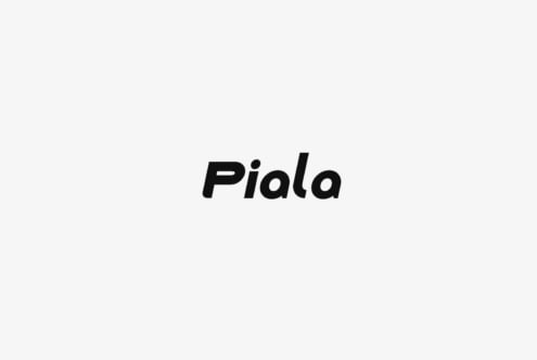 Piala typeface in modern italic black on light background
