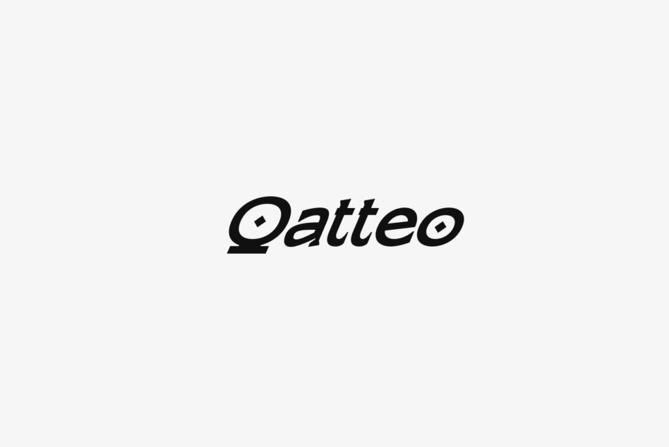 Qatteo typeface in bold italic style