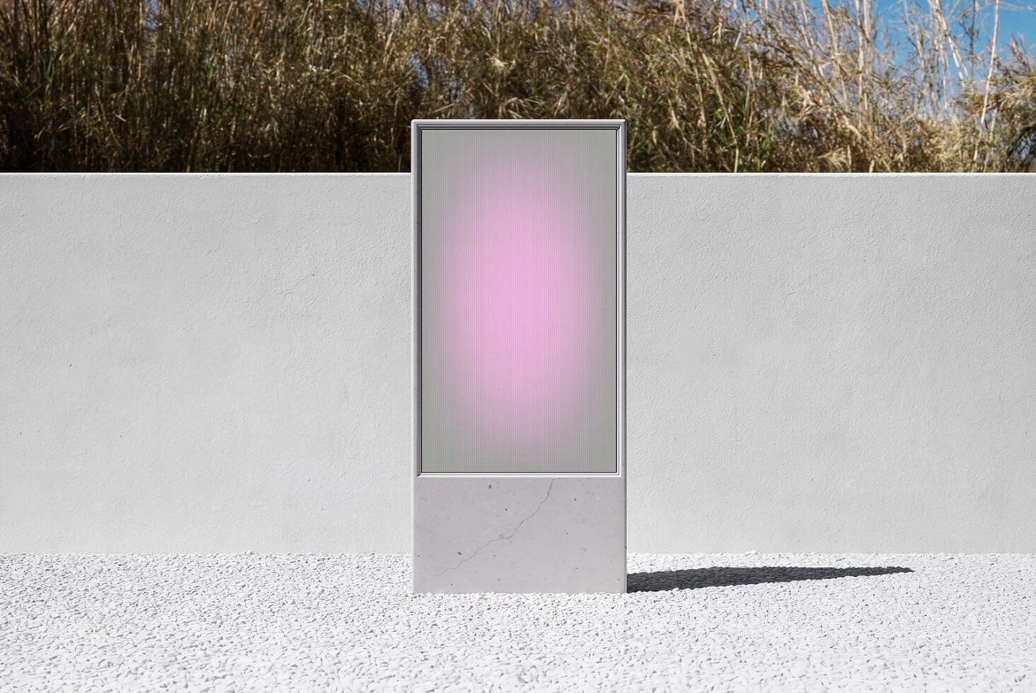 Outdoor portrait screen mockup with pink gradient against field