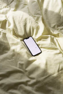 iPhone Fabric Mockup Acte–003 mockup by Acte