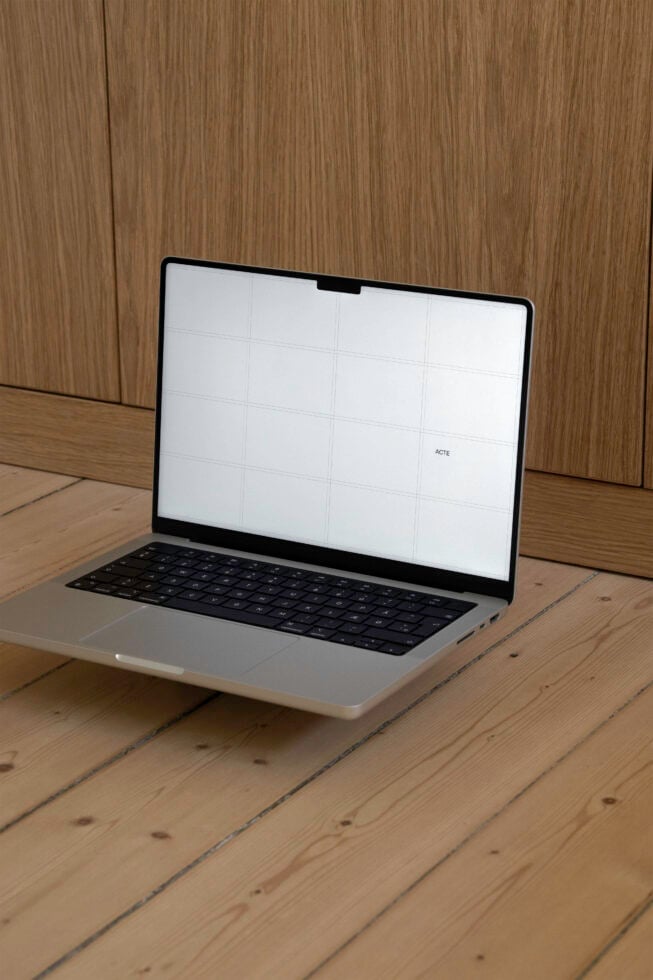 MacBook Pro Mockup Acte–002 mockup by Acte